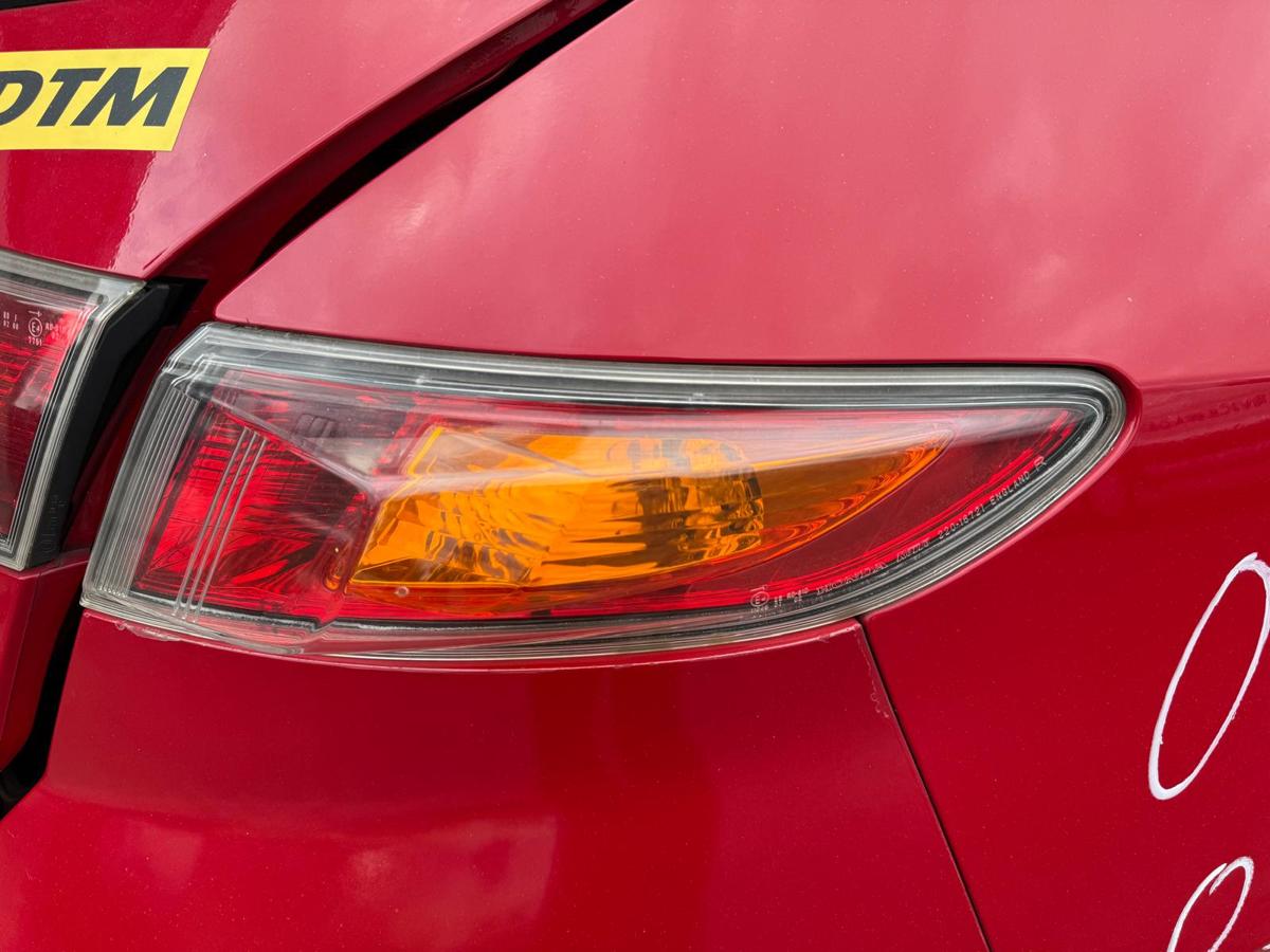 Honda Civic FK2 VIII original Rücklicht Rückleuchte außen rechts Vorfacelift BJ08